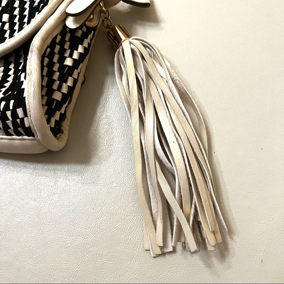 Melie Bianca Black White Weave Clutch B#30 - Picture 4 of 15